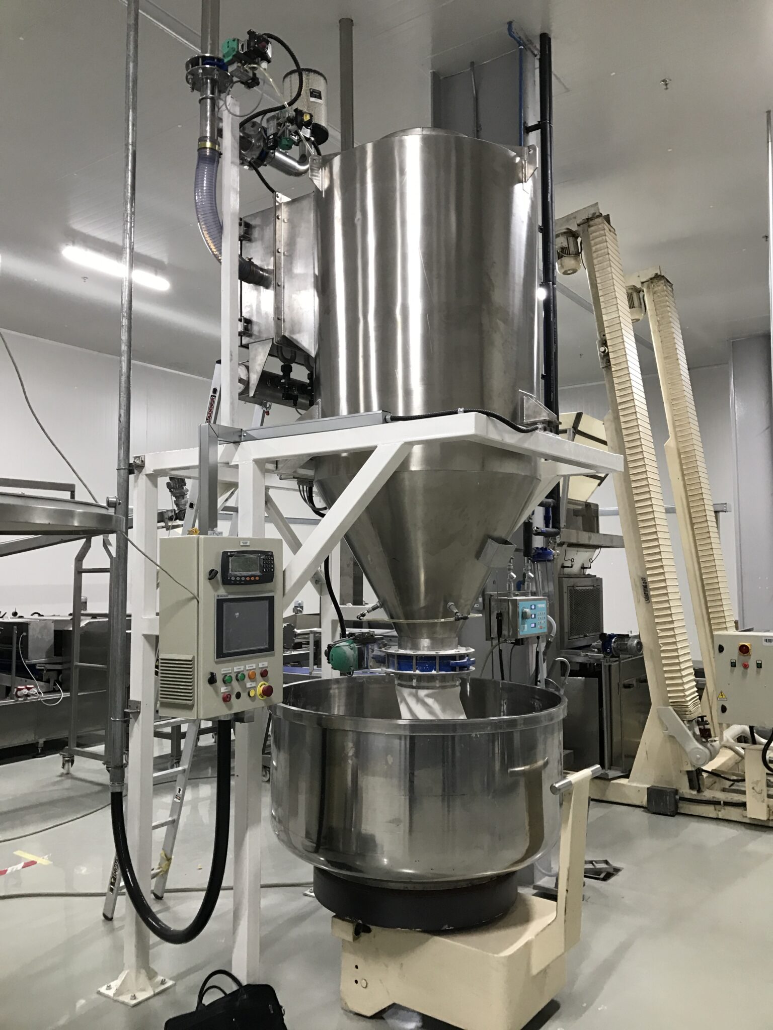 Machine Batching And Mixing Weighing, Batching & Mixing System - MACTEX